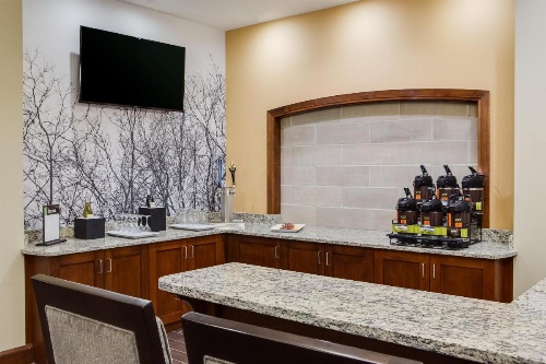 Staybridge Suites Des Moines Downtown image 26
