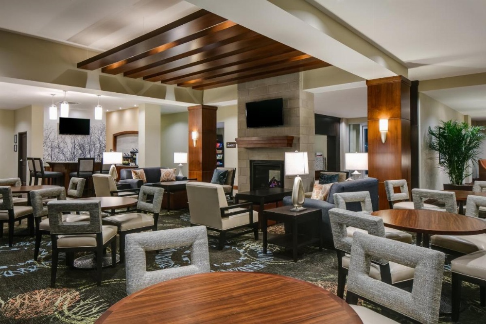 Staybridge Suites Des Moines Downtown Image 29
