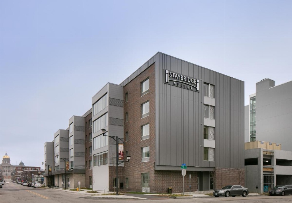 Staybridge Suites Des Moines Downtown Image 36